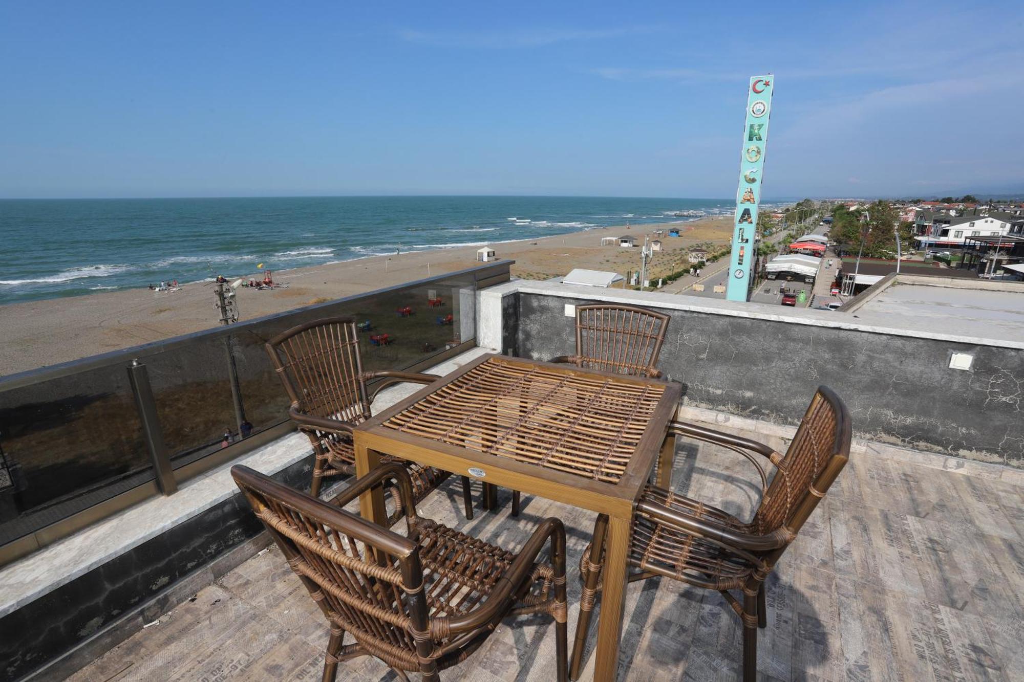 Rueya Pansiyon Apart Otel Yukarı Yukarı Kocaali Buitenkant foto