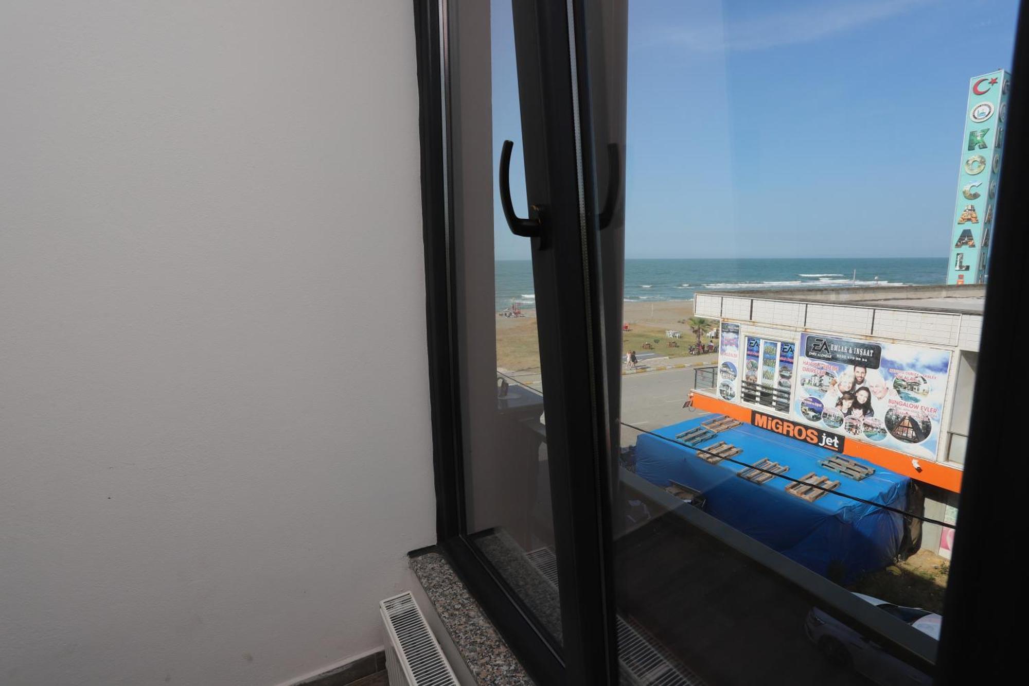 Rueya Pansiyon Apart Otel Yukarı Yukarı Kocaali Buitenkant foto
