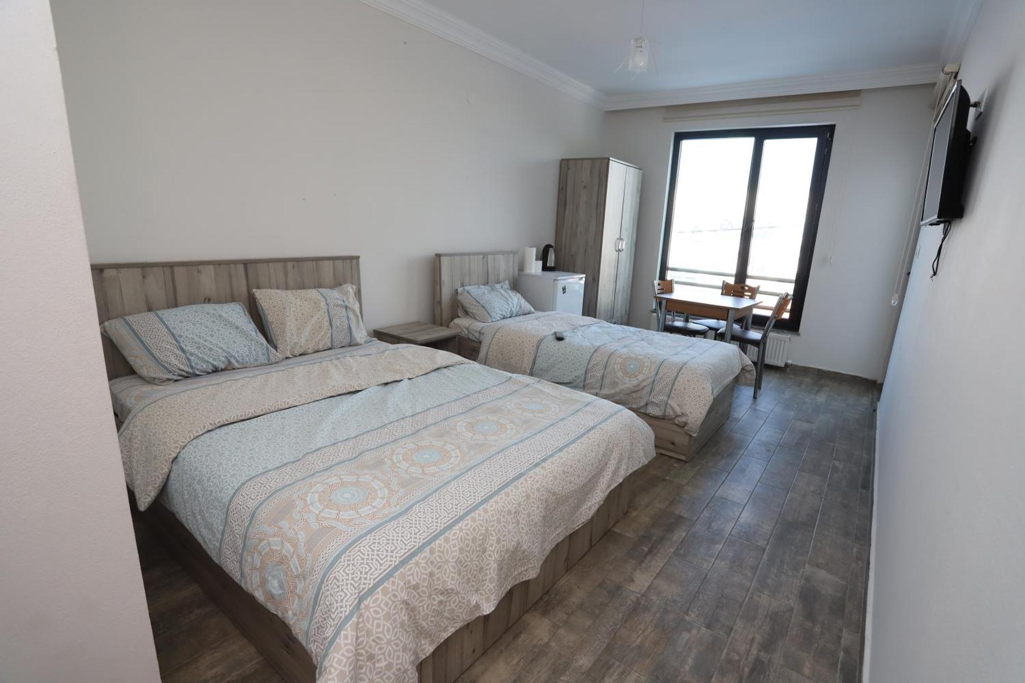 Rueya Pansiyon Apart Otel Yukarı Yukarı Kocaali Buitenkant foto