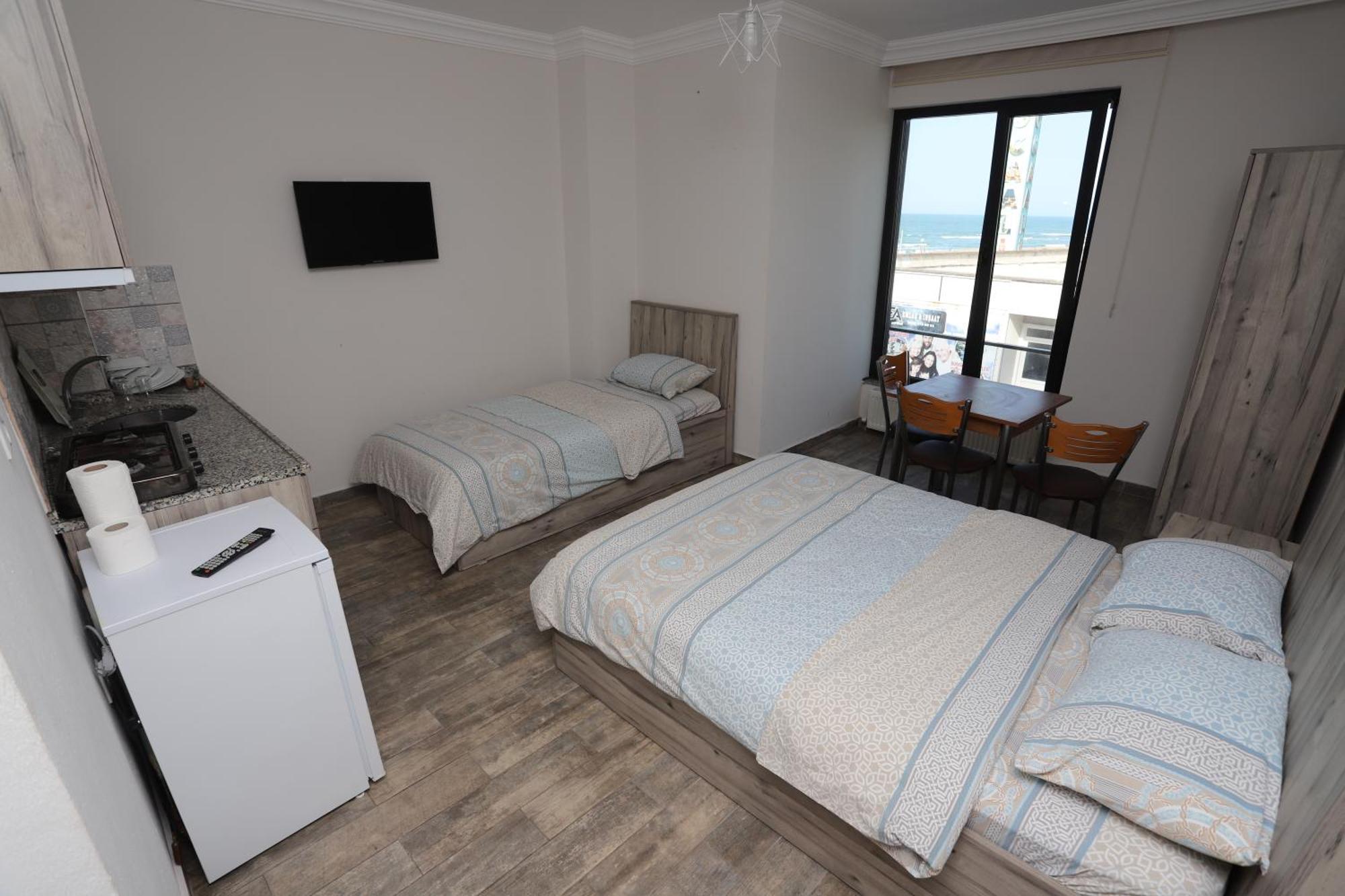 Rueya Pansiyon Apart Otel Yukarı Yukarı Kocaali Buitenkant foto