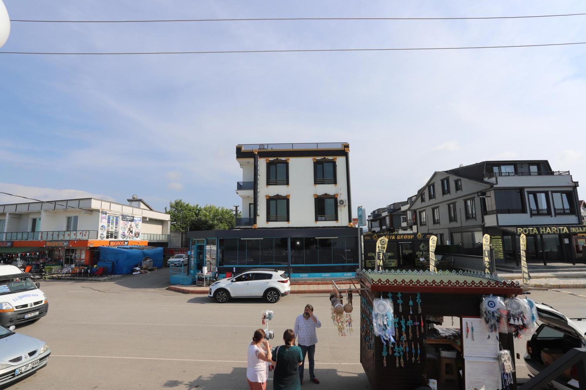 Rueya Pansiyon Apart Otel Yukarı Yukarı Kocaali Buitenkant foto