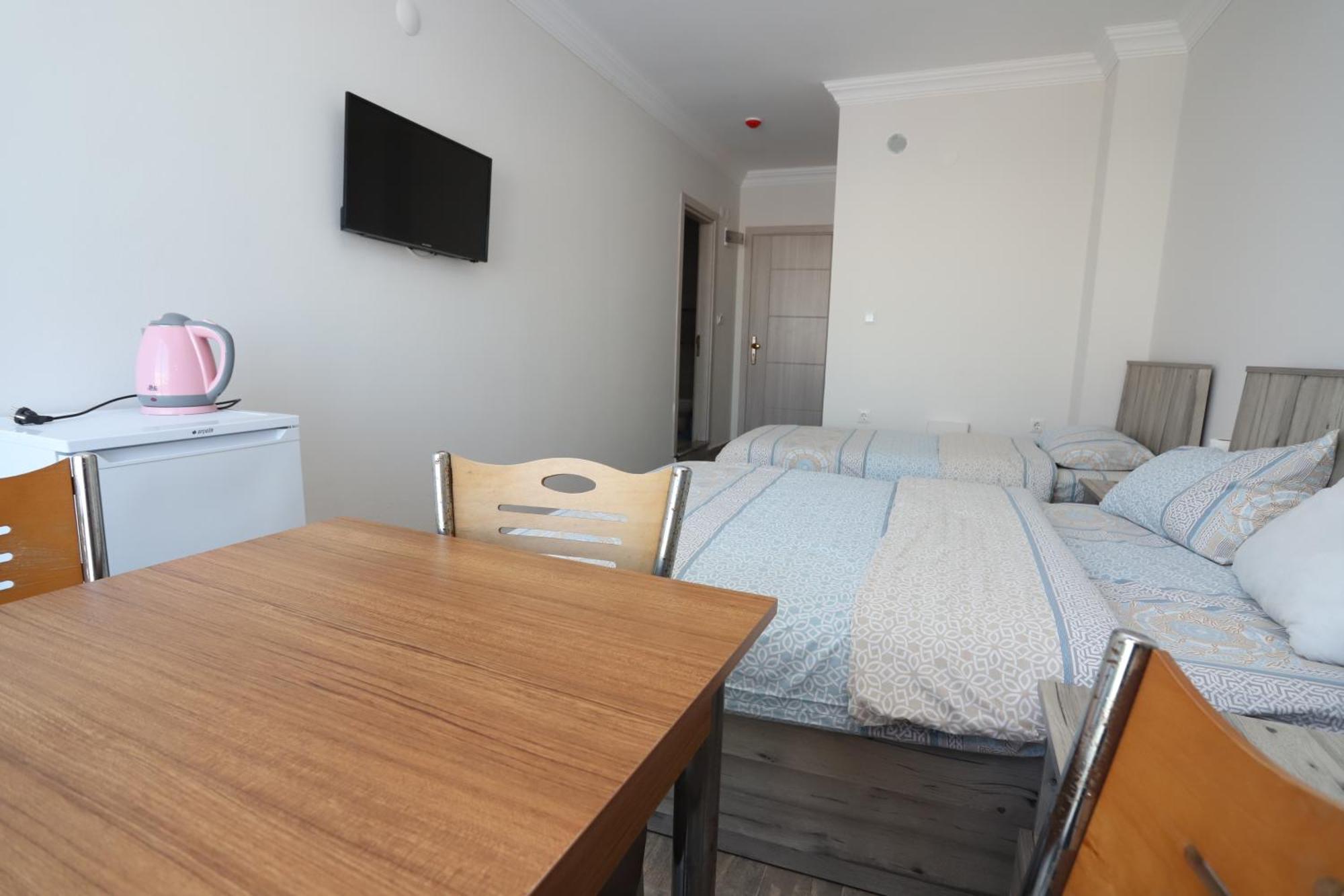 Rueya Pansiyon Apart Otel Yukarı Yukarı Kocaali Buitenkant foto