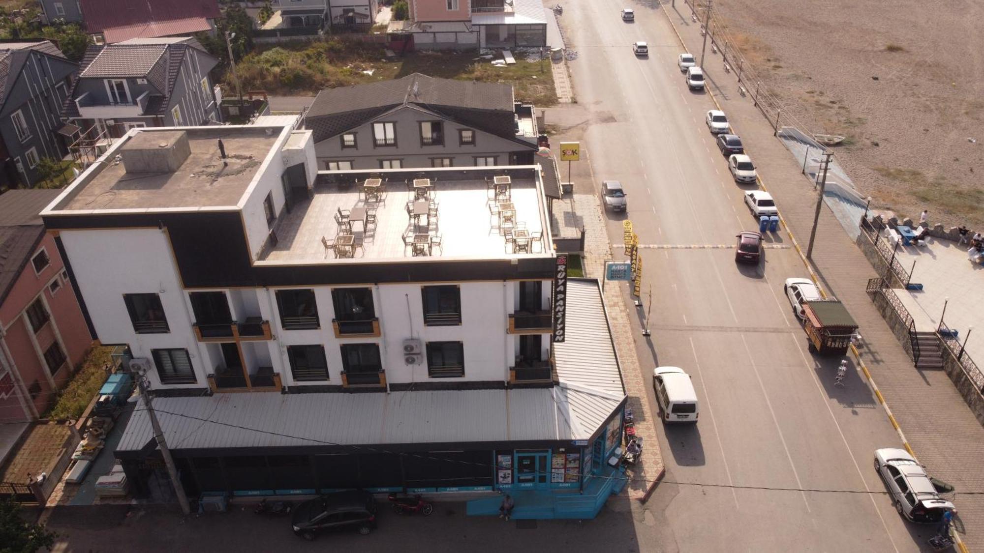 Rueya Pansiyon Apart Otel Yukarı Yukarı Kocaali Buitenkant foto